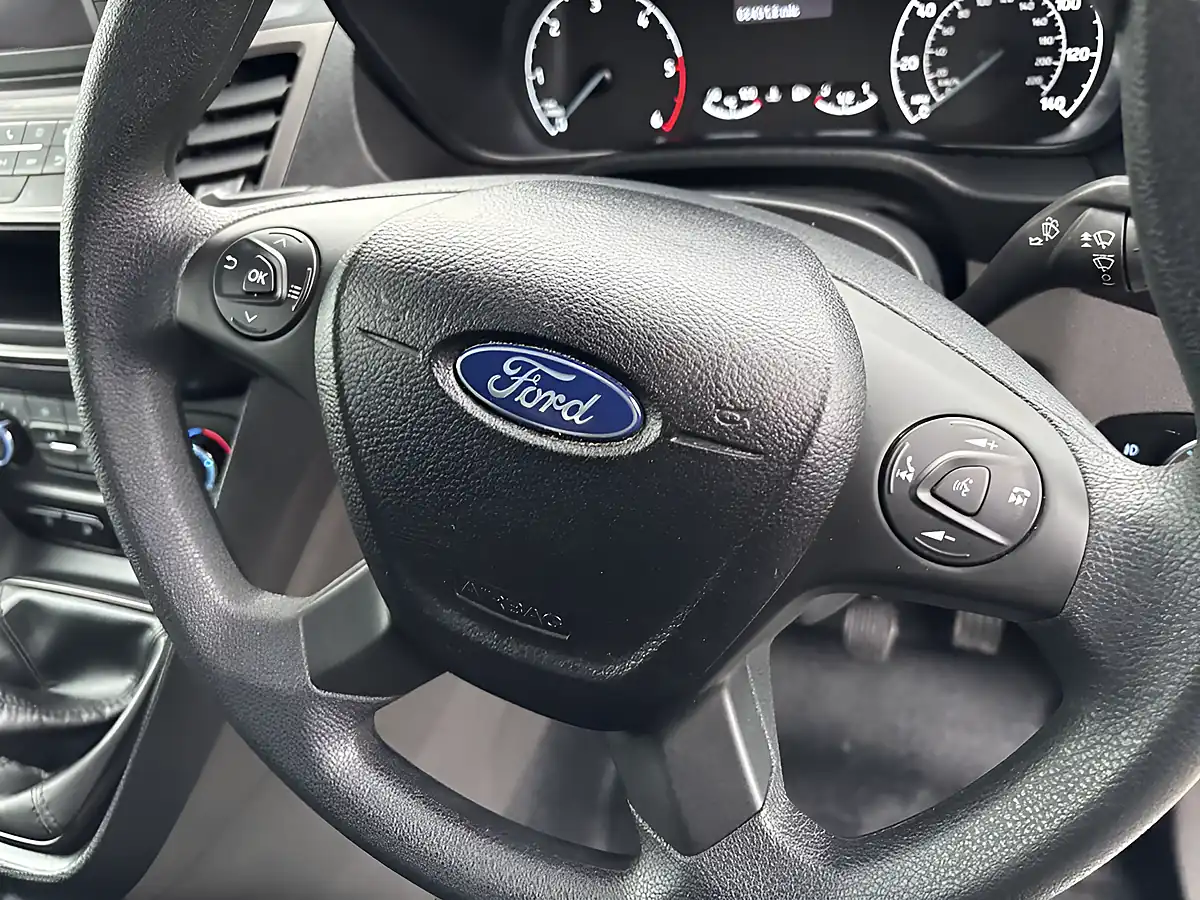 Used 2022 Ford Transit Connect Trend White - Interior and Exterior details 13