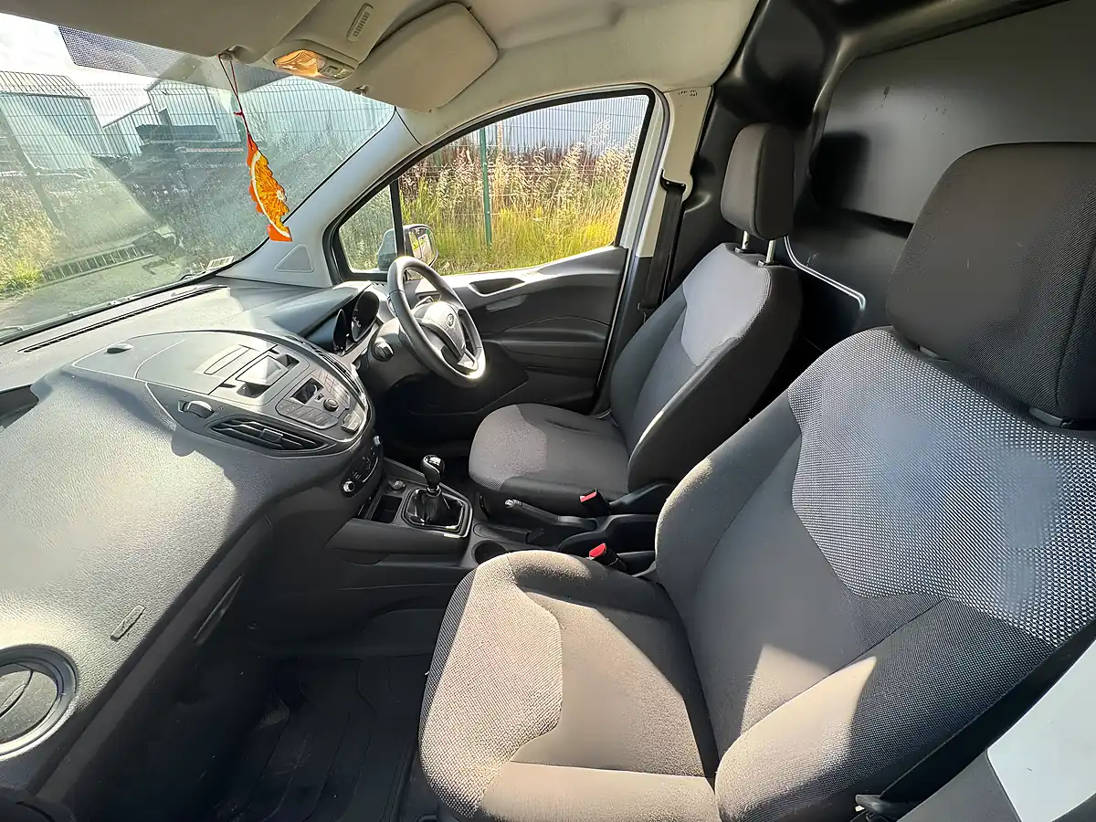 Used 2022 Ford Transit Courier Leader Panel Van White - Interior and Exterior details 11