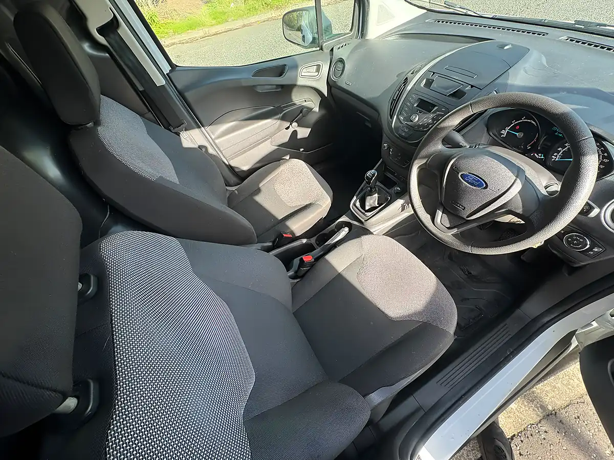 Used 2022 Ford Transit Courier Leader Panel Van White - Interior and Exterior details 12