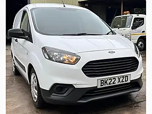 Used 2022 Ford Transit Courier Leader White - Interior and Exterior details 3