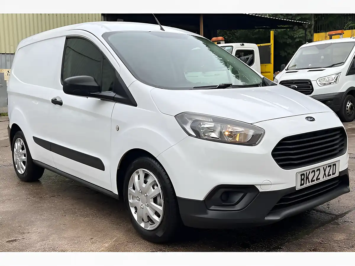 Used 2022 Ford Transit Courier Leader White - Interior and Exterior details 4
