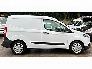 Used 2022 Ford Transit Courier Leader White - Interior and Exterior details 7