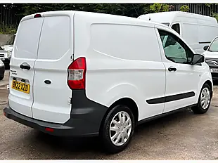 Used 2022 Ford Transit Courier Leader White - Interior and Exterior details 9