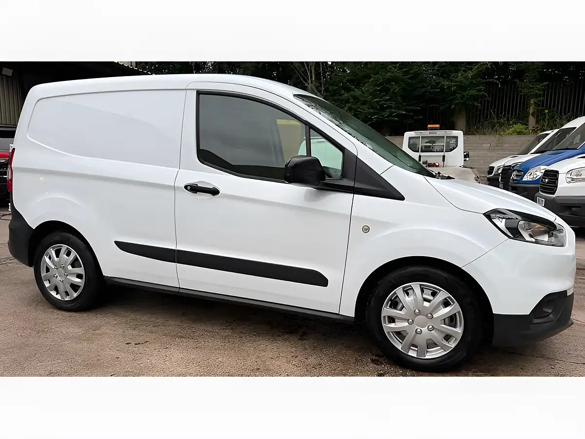 Used 2022 Ford Transit Courier Leader White - Interior and Exterior details 5