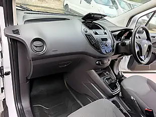 Used 2022 Ford Transit Courier Leader White - Interior and Exterior details 18