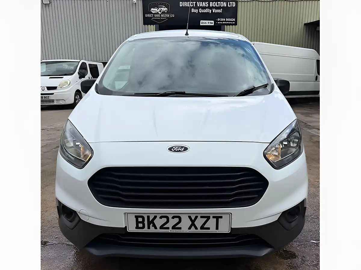 Used 2022 Ford Transit Courier Leader White - Interior and Exterior details 2