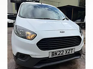 Used 2022 Ford Transit Courier Leader White - Interior and Exterior details 4