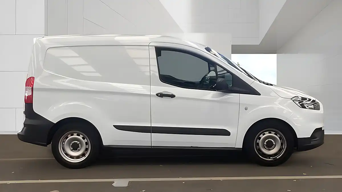 Used 2022 Ford Transit Courier Leader White - Interior and Exterior details 5