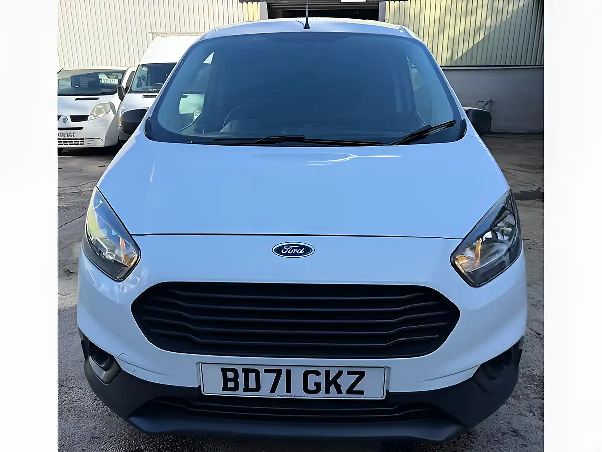 Used 2022 Ford Transit Courier Leader White - Interior and Exterior details 11