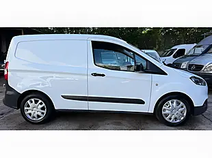 Used 2022 Ford Transit Courier Leader White - Interior and Exterior details 5