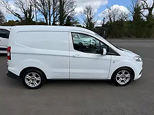 Used 2022 Ford Transit Courier Limited White - Interior and Exterior details 11