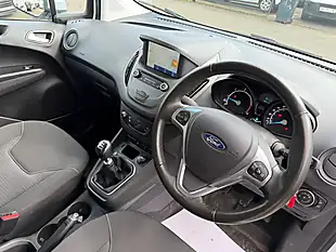 Used 2022 Ford Transit Courier Limited White - Interior and Exterior details 3