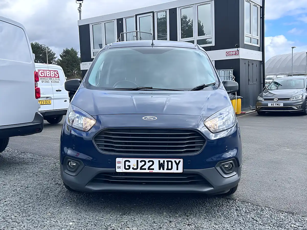 Used 2022 Ford Transit Courier Trend Blue - Interior and Exterior details 10