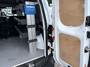 Used 2022 Ford Transit Courier Trend White - Interior and Exterior details 15