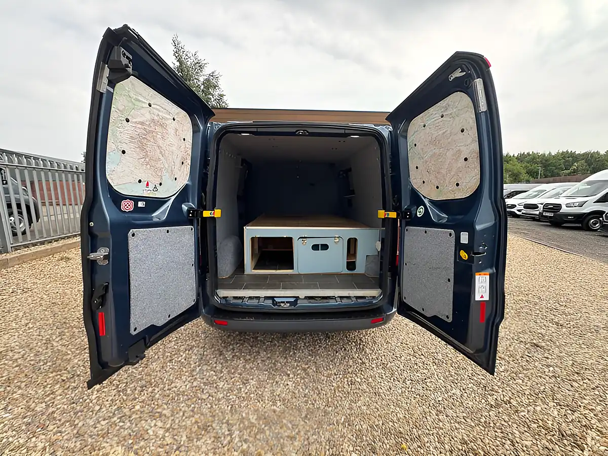 Used 2022 Ford Transit Custom 280 Limited Blue Metallic - Interior and Exterior details 5