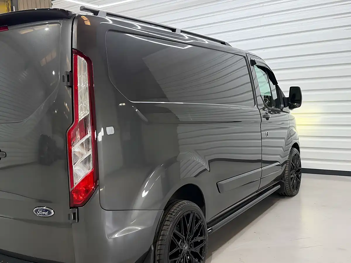Used 2022 Ford Transit Custom 280 Limited Magnetic - Interior and Exterior details 18