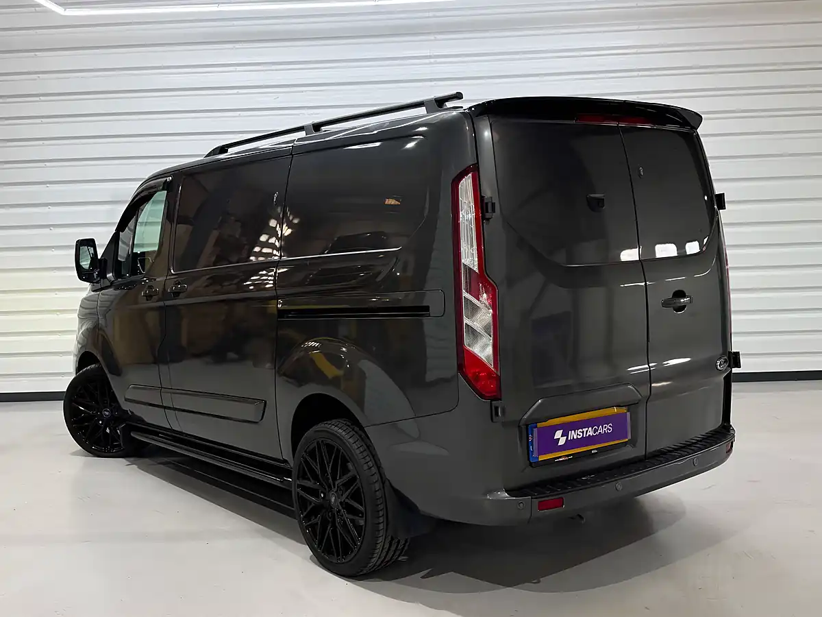 Used 2022 Ford Transit Custom 280 Limited Magnetic - Interior and Exterior details 3