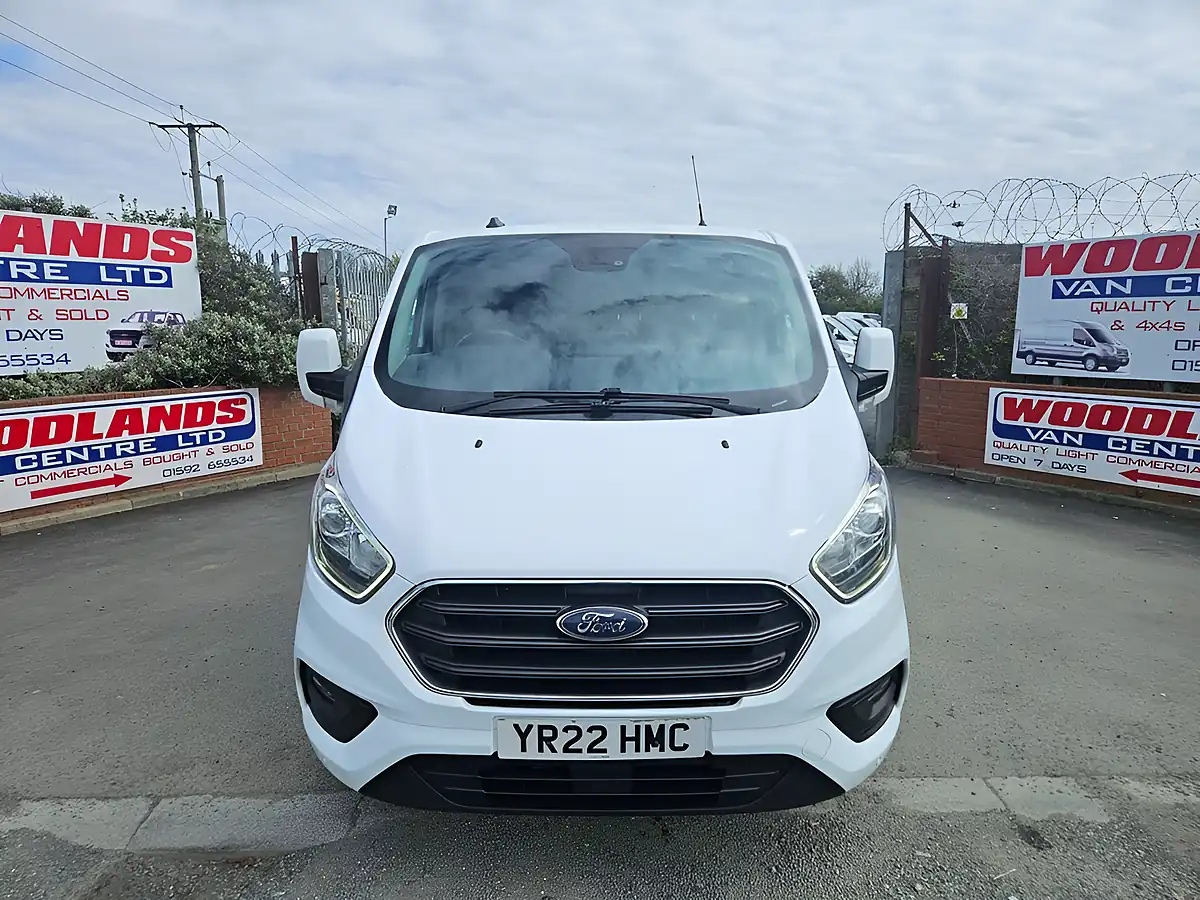 Used 2022 Ford Transit Custom 280 Limited White - Interior and Exterior details 3