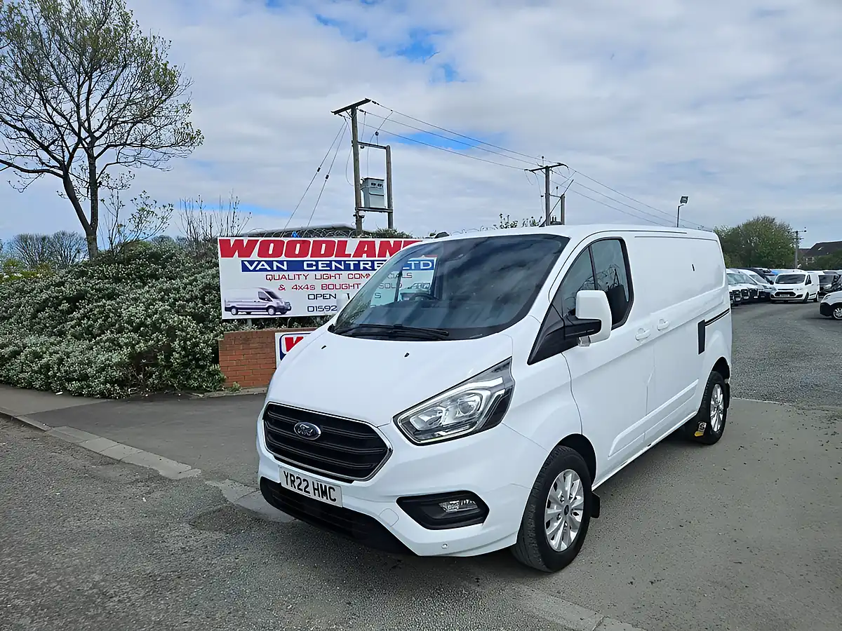 Used 2022 Ford Transit Custom 280 Limited White - Interior and Exterior details 4