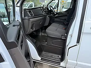 Used 2022 Ford Transit Custom 280 Limited White - Interior and Exterior details 19
