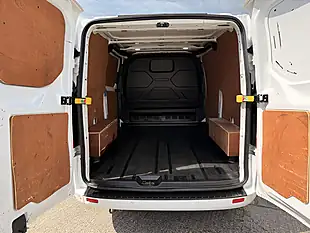 Used 2022 Ford Transit Custom 280 Limited White - Interior and Exterior details 5