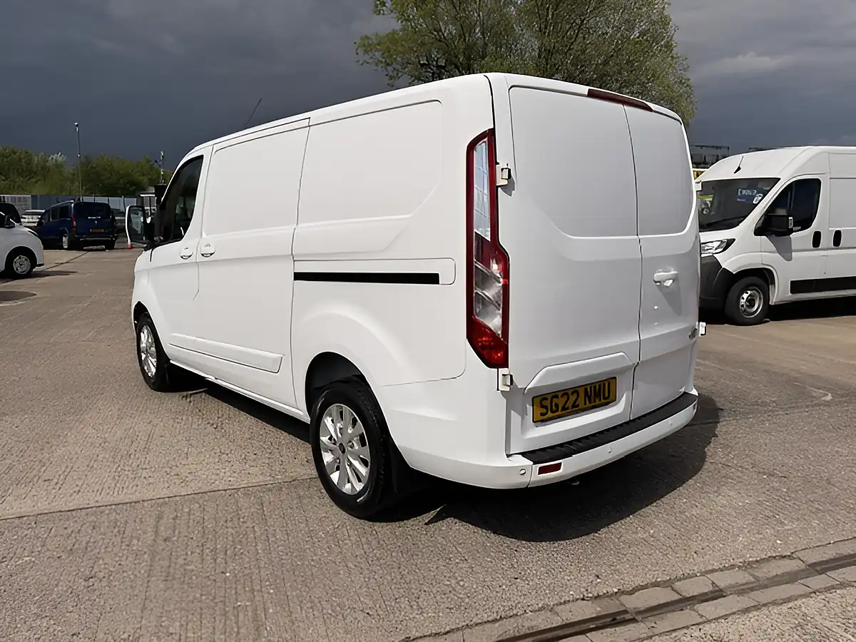 Used 2022 Ford Transit Custom 280 Limited White - Interior and Exterior details 6