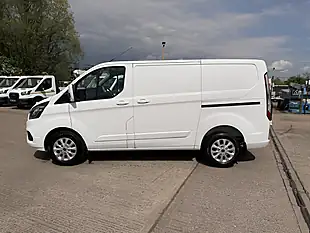 Used 2022 Ford Transit Custom 280 Limited White - Interior and Exterior details 7