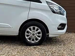 Used 2022 Ford Transit Custom 300 Limited Frozen White - Interior and Exterior details 10