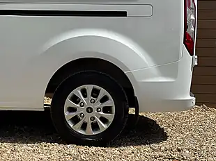 Used 2022 Ford Transit Custom 300 Limited Frozen White - Interior and Exterior details 13