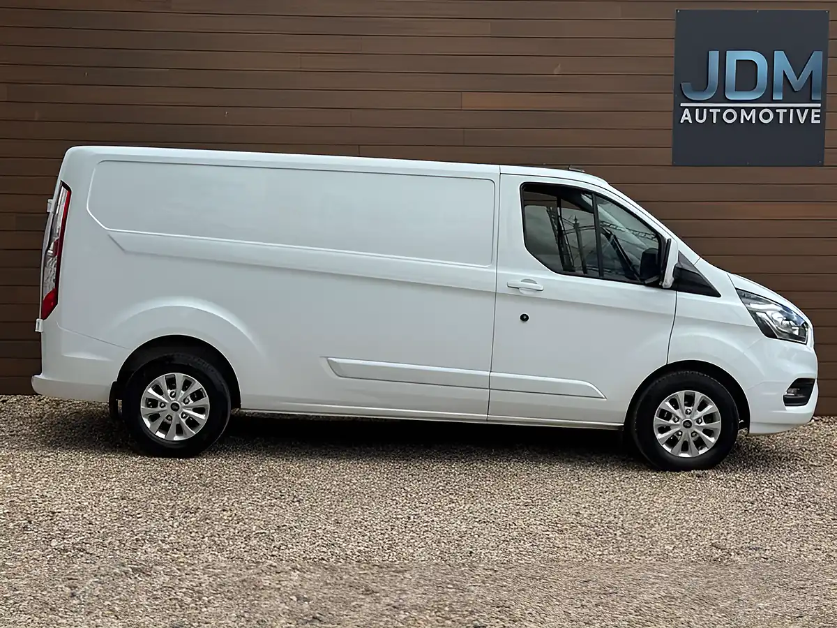 Used 2022 Ford Transit Custom 300 Limited Frozen White - Interior and Exterior details 2