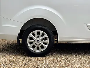 Used 2022 Ford Transit Custom 300 Limited Frozen White - Interior and Exterior details 11