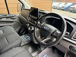 Used 2022 Ford Transit Custom 300 Limited Frozen White - Interior and Exterior details 15