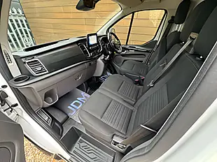 Used 2022 Ford Transit Custom 300 Limited Frozen White - Interior and Exterior details 20