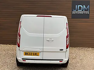 Used 2022 Ford Transit Custom 300 Limited Frozen White - Interior and Exterior details 4