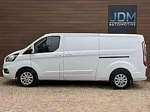 Used 2022 Ford Transit Custom 300 Limited Frozen White - Interior and Exterior details 7