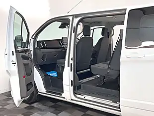 Used 2022 Ford Transit Custom 300 Limited Lwb Crew Frozen White - Interior and Exterior details 15