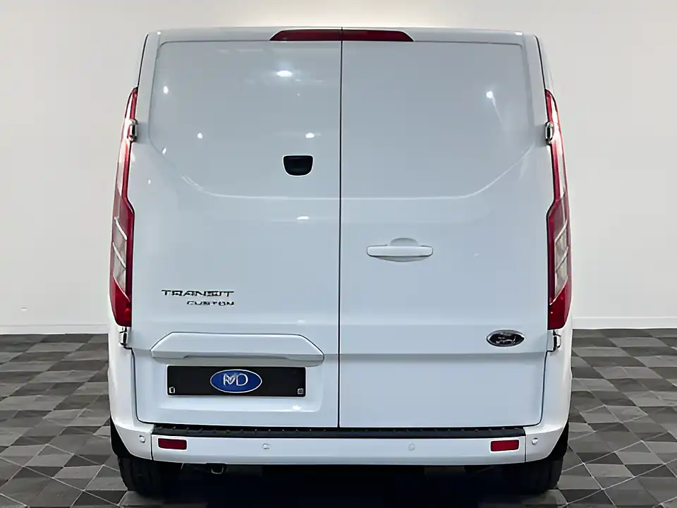 Used 2022 Ford Transit Custom 300 Limited Lwb Crew Frozen White - Interior and Exterior details 5