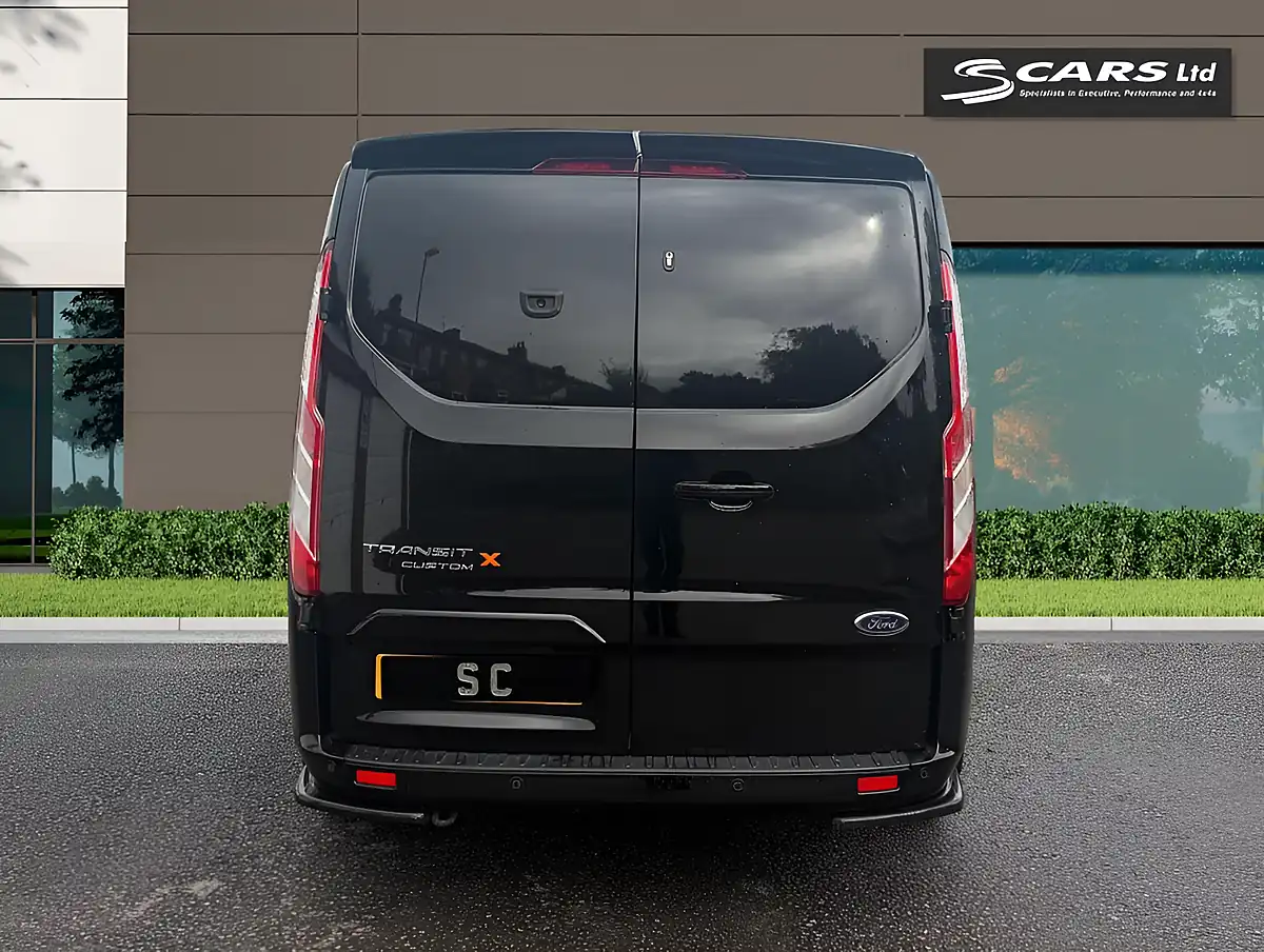 Used 2022 Ford Transit Custom 300 Limited P/V Black - Interior and Exterior details 7