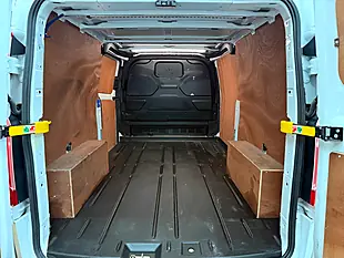Used 2022 Ford Transit Custom 300 Limited P/V White - Interior and Exterior details 19