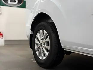 Used 2022 Ford Transit Custom 300 Limited P/V White - Interior and Exterior details 8