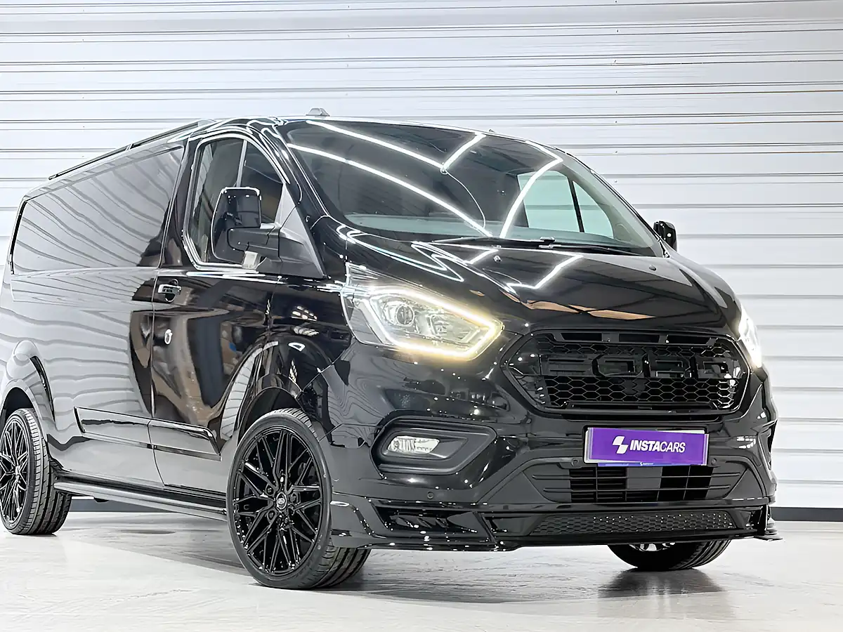 Used 2022 Ford Transit Custom 300 Limited Shadow Black - Front View