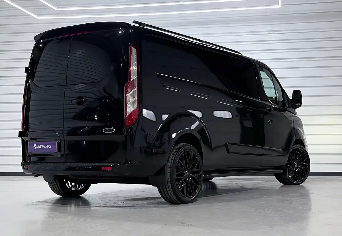 Used 2022 Ford Transit Custom 300 Limited Shadow Black - Interior and Exterior details 10