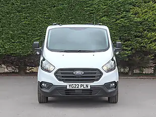 Used 2022 Ford Transit Custom 320 Ecoblue Leader Frozen White - Interior and Exterior details 3