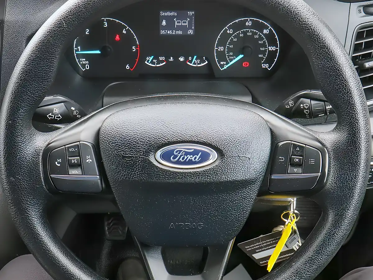 Used 2022 Ford Transit Custom 320 Leader Frozen White - Interior and Exterior details 14