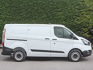 Used 2022 Ford Transit Custom 320 Leader Frozen White - Interior and Exterior details 5
