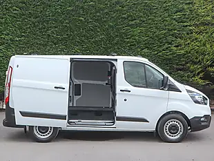 Used 2022 Ford Transit Custom 320 Leader Frozen White - Interior and Exterior details 6