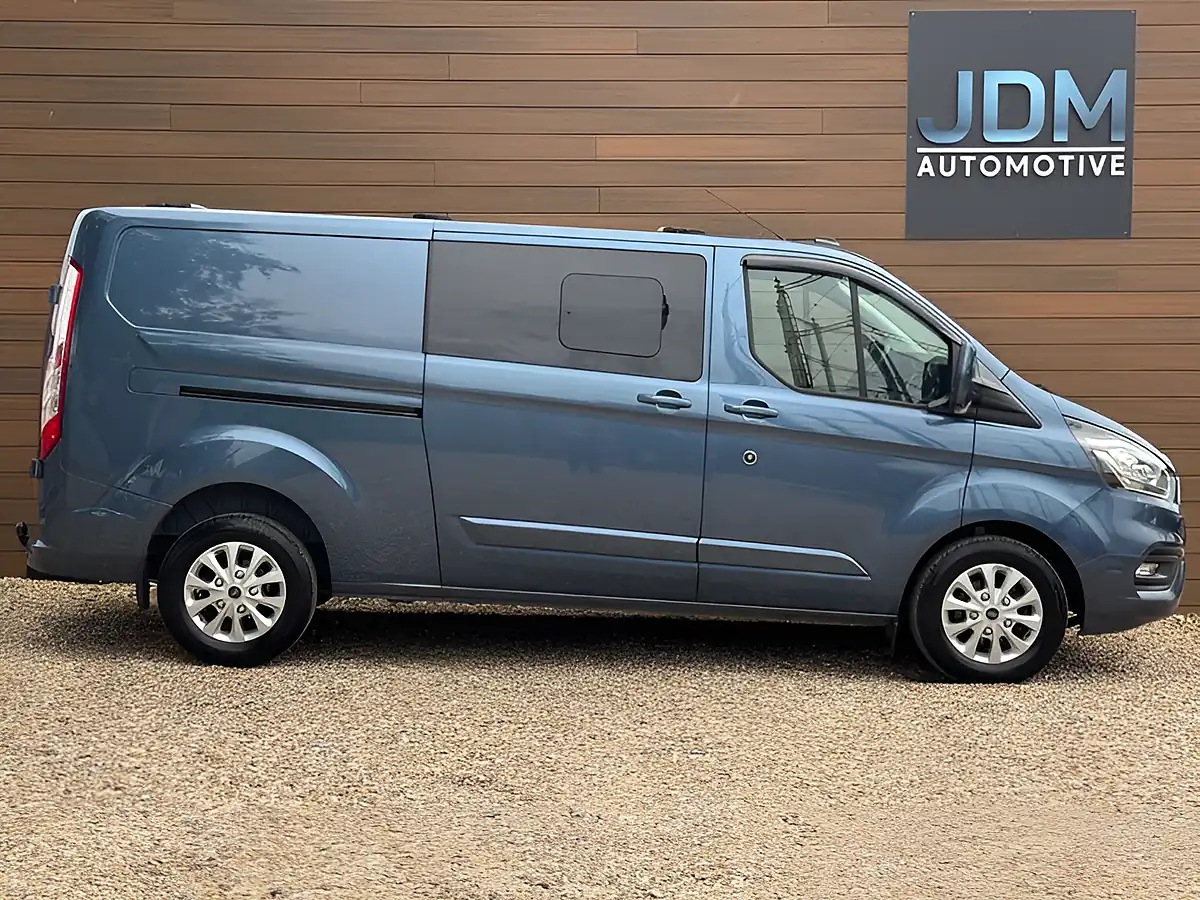 Used 2022 Ford Transit Custom 320 Limited Blue - Interior and Exterior details 2