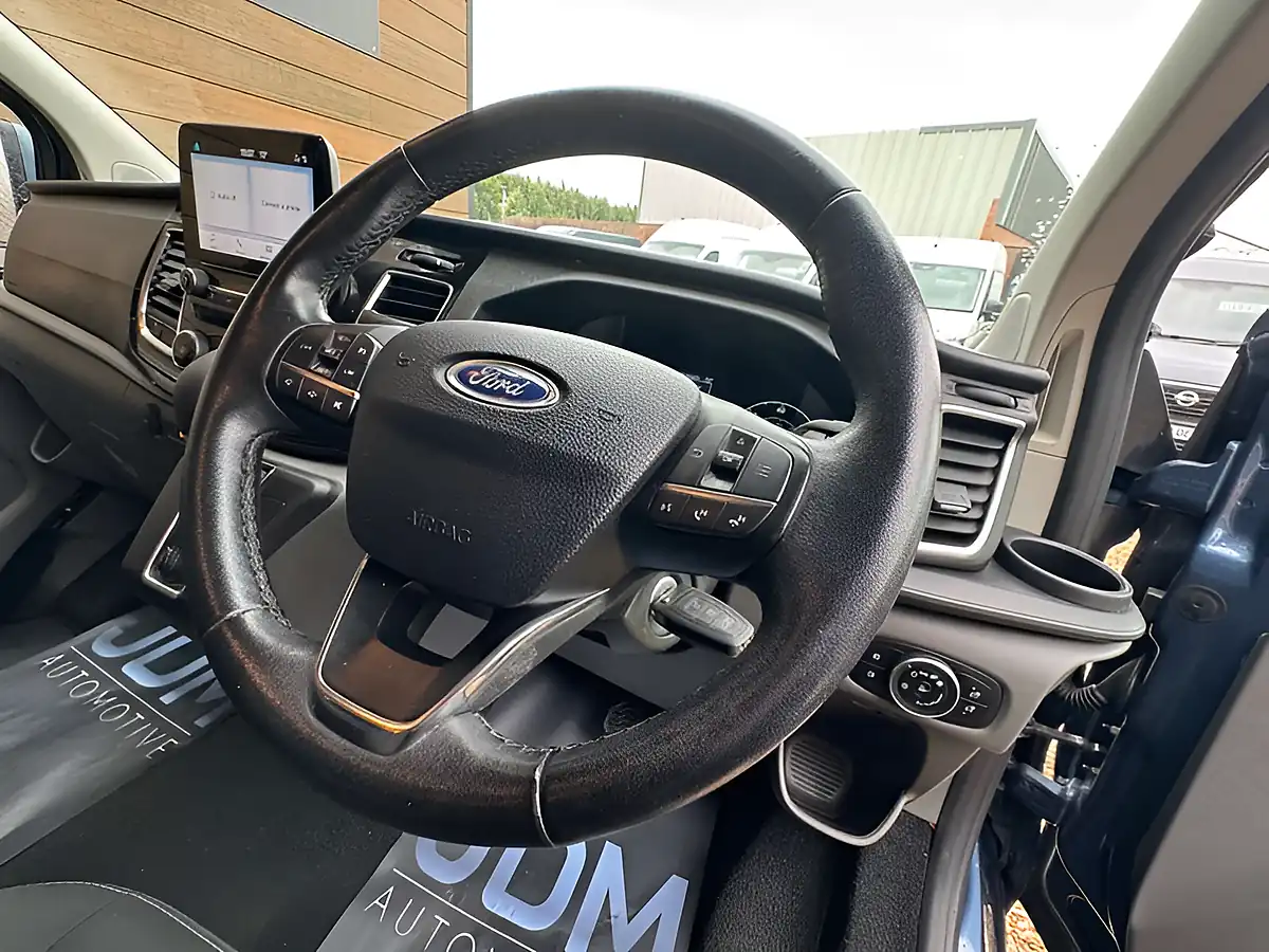 Used 2022 Ford Transit Custom 320 Limited Blue Metallic - Interior and Exterior details 15