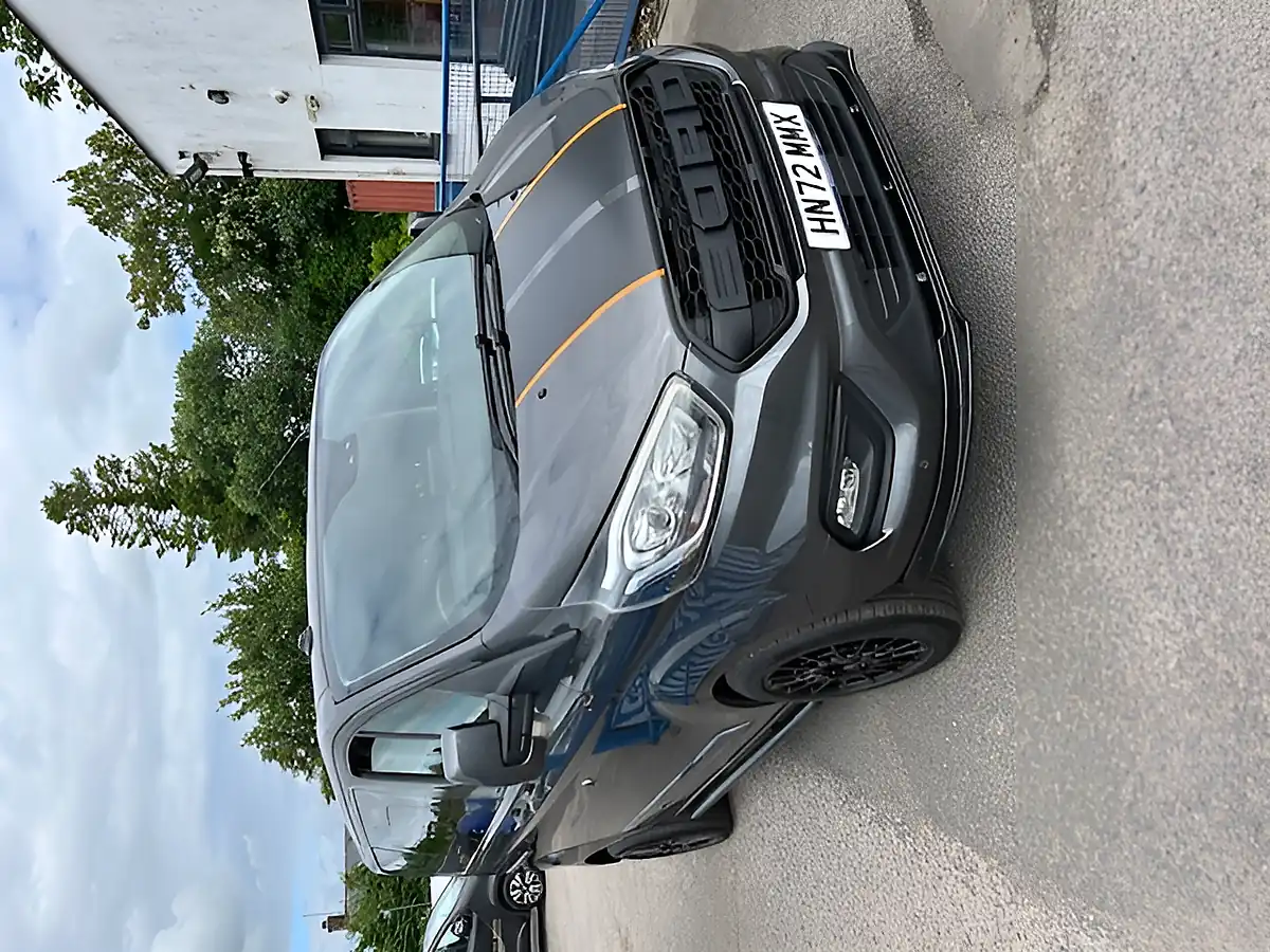 Used 2022 Ford Transit Custom 320 Limited Grey - Interior and Exterior details 2