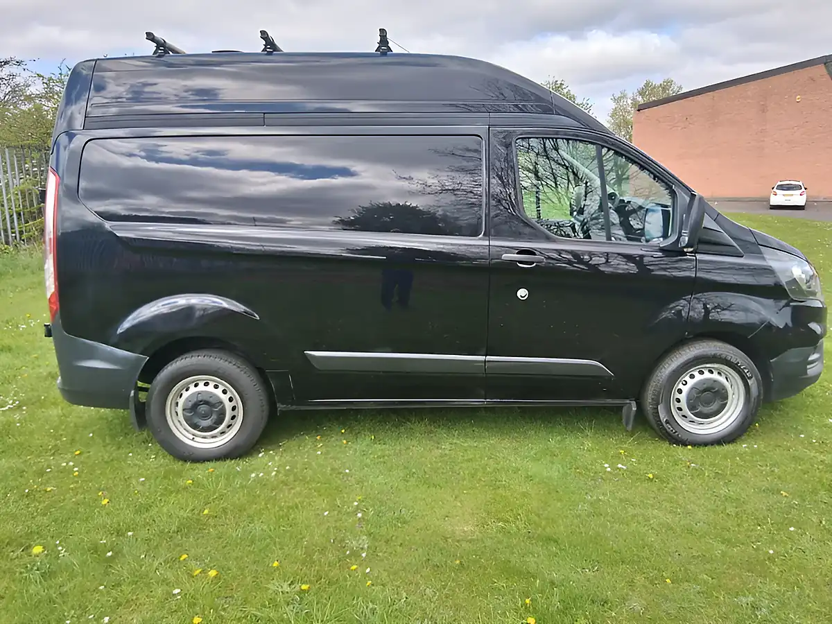 Used 2022 Ford Transit Custom 320 Panel Van L1 H2 Black - Interior and Exterior details 6